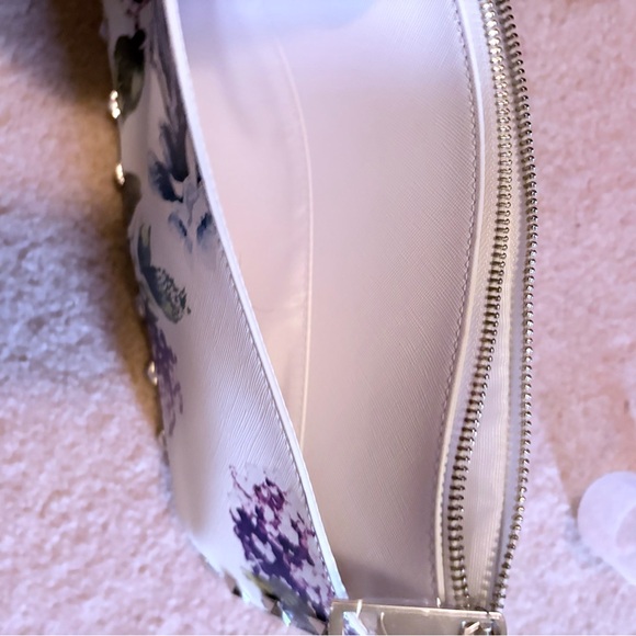 NWT White House Black Market  Floral White Clutch with Stud Accents - Picture 3 of 6